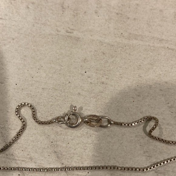 Sterling butterfly necklace - Picture 8 of 8